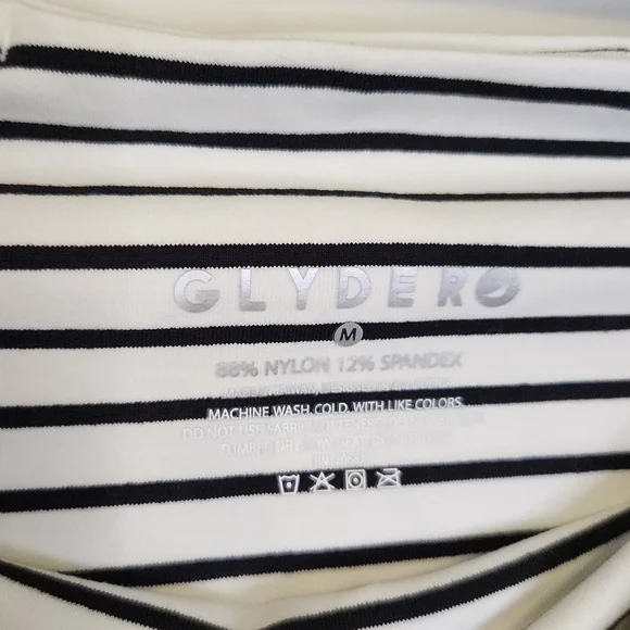 Glyder Black and White Striped Leggings - Picture 3 of 3